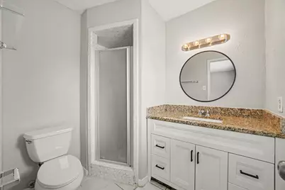 10210 Sagerock Drive, Houston, TX 77089 - Photo 17