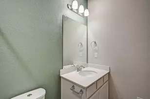 18572 Meadow Point Ln, Conroe, TX 77316 - Photo 27