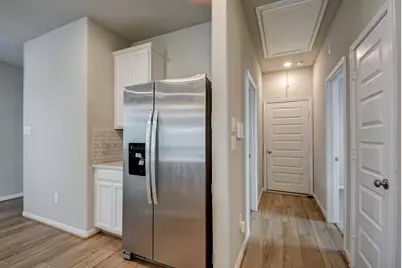 18572 Meadow Point Lane, Conroe, TX 77316 - Photo 17