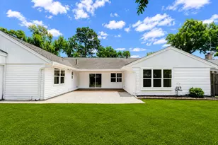2731 Manila Ln, Houston, TX 77043 - Photo 17