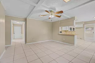 110 Mockingbird Ln, Clute, TX 77531 - Photo 13
