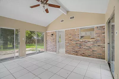 110 Mockingbird Lane, Clute, TX 77531 - Photo 25