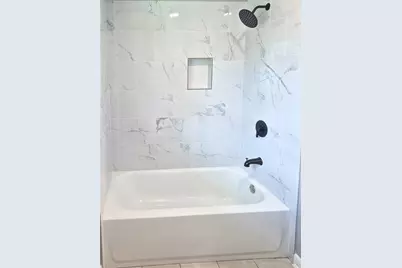 613 Magnolia, Lake Jackson, TX 77566 - Photo 21