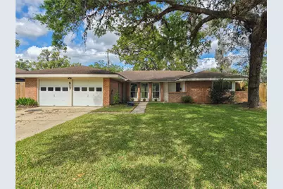 613 Magnolia, Lake Jackson, TX 77566 - Photo 27