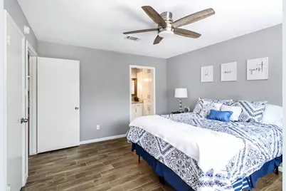 4722 Northrup Drive, Houston, TX 77092 - Photo 9