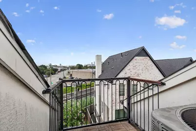 4041 Leeland Street, Houston, TX 77023 - Photo 13