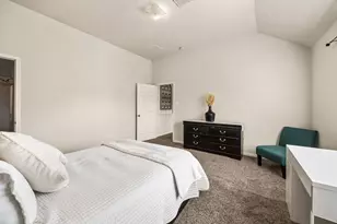 1835 Creegan Park Ct, Houston, TX 77047 - Photo 17