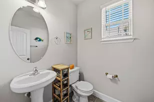 9823 Oaklawn Dr, Mont Belvieu, TX 77523 - Photo 9