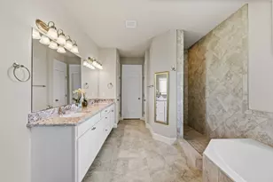 9823 Oaklawn Dr, Mont Belvieu, TX 77523 - Photo 25