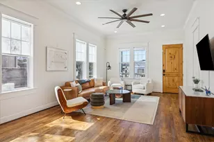 304 Walton St, Houston, TX 77009 - Photo 3