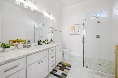 304 Walton Street, Houston, TX 77009 - Photo 19