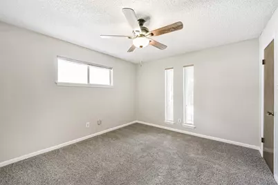 410 Riverside Drive, Alvin, TX 77511 - Photo 23