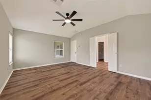 5817 Village Grove Dr, Pearland, TX 77581 - Photo 31
