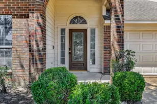 5817 Village Grove Dr, Pearland, TX 77581 - Photo 9