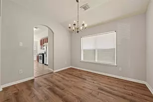 5817 Village Grove Dr, Pearland, TX 77581 - Photo 13