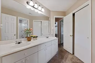 19309 Dianeshire Dr, Spring, TX 77388 - Photo 23