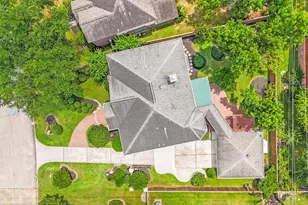 19309 Dianeshire Dr, Spring, TX 77388 - Photo 31