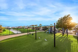 13704 Jeffrey Pne Ln, Houston, TX 77077 - Photo 33