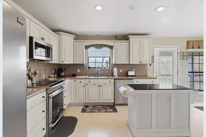 360 S Lakeside Drive, Huntsville, TX 77320 - Photo 23