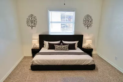 906 Avenue A, Sweeny, TX 77480 - Photo 11