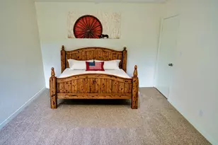 906 Avenue A, Sweeny, TX 77480 - Photo 9