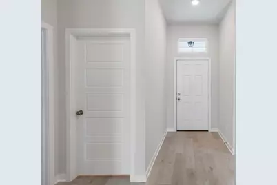 611 Rockbridge Drive, Huntsville, TX 77340 - Photo 5