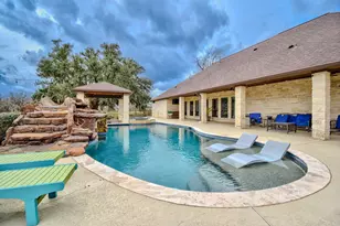 849 Mill Rd, Angleton, TX 77515 - Photo 5