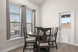 13126 Chateau Landing Dr, Texas City, TX 77568 - Photo 11