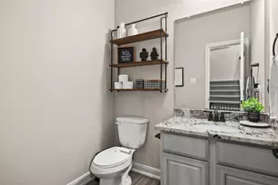 13126 Chateau Landing Dr, Texas City, TX 77568 - Photo 21