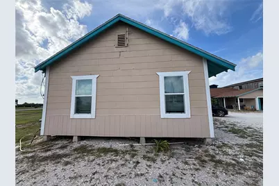 1301 N Ocean Drive, Port Lavaca, TX 77979 - Photo 25