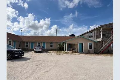 1301 N Ocean Drive, Port Lavaca, TX 77979 - Photo 1