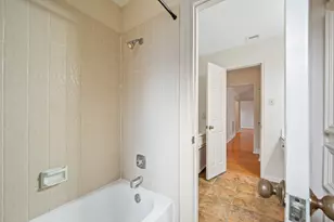 15007 Rock Knoll Dr, Houston, TX 77083 - Photo 17