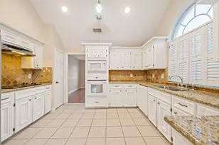 15007 Rock Knoll Dr, Houston, TX 77083 - Photo 39