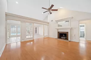 15007 Rock Knoll Dr, Houston, TX 77083 - Photo 11