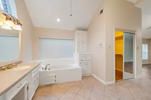 15007 Rock Knoll Dr, Houston, TX 77083 - Photo 35
