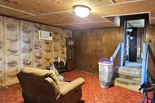 1030 N 1st St, Baytown, TX 77520 - Photo 5