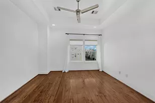 205 Riley Ln, Houston, TX 77003 - Photo 27
