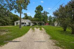 65 Cauthen Dr, Huntsville, TX 77320 - Photo 3