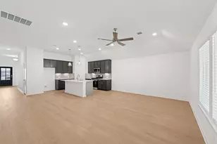 20638 Draper Rd, Tomball, TX 77377 - Photo 3