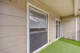 2120 Wilcrest Dr, Houston, TX 77042 - Photo 33