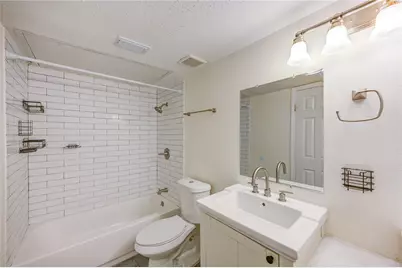 2120 Wilcrest Drive #226, Houston, TX 77042 - Photo 23