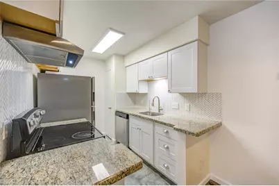 2120 Wilcrest Drive #226, Houston, TX 77042 - Photo 9