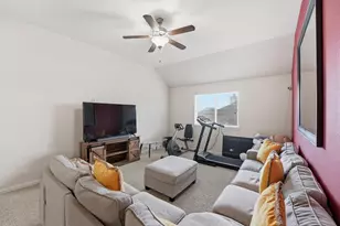 3126 Westwood Manor Ln, Houston, TX 77047 - Photo 15