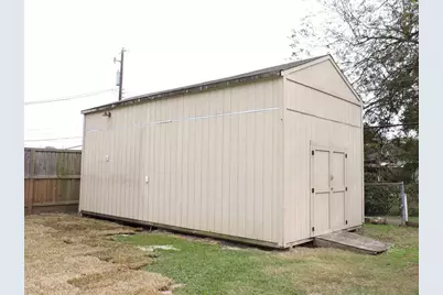 2227 10th Street, Port Neches, TX 77651 - Photo 29