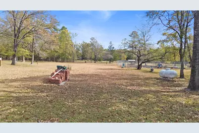 162 Acorn Hill Drive, Huntsville, TX 77320 - Photo 29