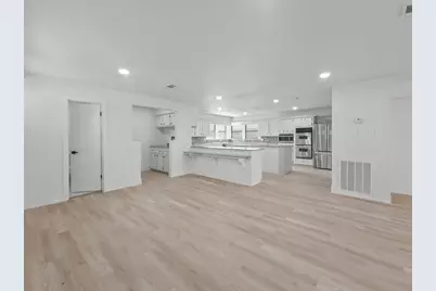 190 Dawns Edge Drive, Conroe, TX 77356 - Photo 11