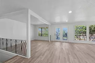 190 Dawns Edge Dr, Conroe, TX 77356 - Photo 9