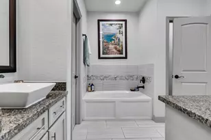 14323 Blanco Dr, Baytown, TX 77523 - Photo 37