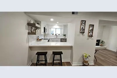 724 Country Place Drive #E, Houston, TX 77079 - Photo 15