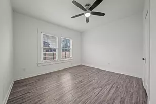 5711 Sherman St, Houston, TX 77011 - Photo 17